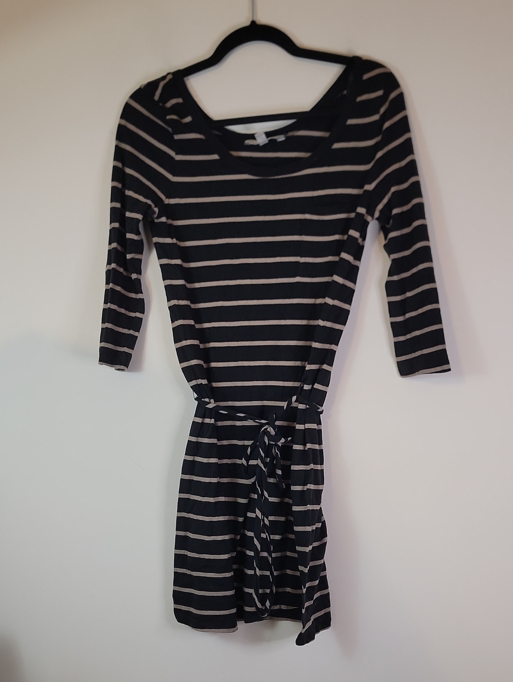 Banana Republic Black and Cream Striped Long Sleeve Tie-Waist Dress